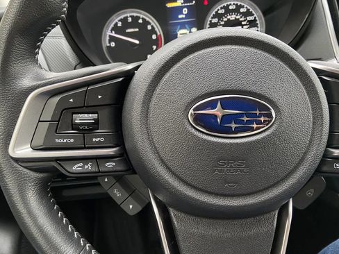 Used 2021 Subaru Forester Limited image 17