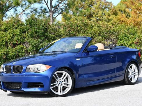Used 2013 BMW 135i Convertible image 20