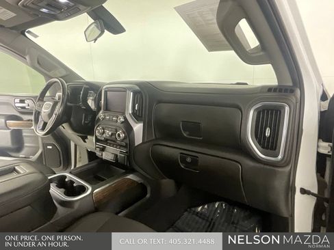 Used 2022 GMC Sierra 1500 Elevation w/ Preferred Package AWD/4WD image 29