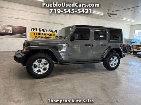 Used 2022 Jeep Wrangler Unlimited Sport AWD/4WD image 1