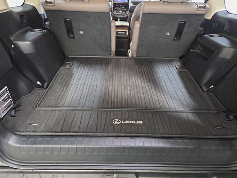 Used 2022 Lexus GX 460 Premium image 12