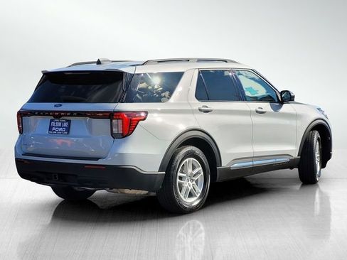 Certified 2025 Ford Explorer Active image 4