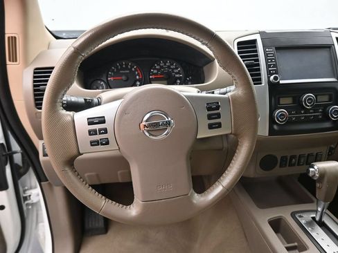 Used 2019 Nissan Frontier SV w/ Value Truck Package RWD image 13