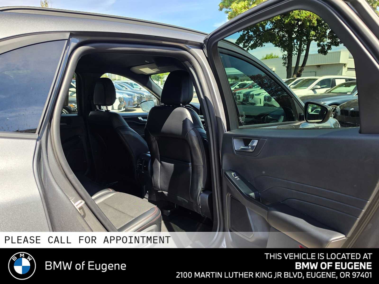 Used 2025 Ford Escape ST-Line Select AWD/4WD image 14