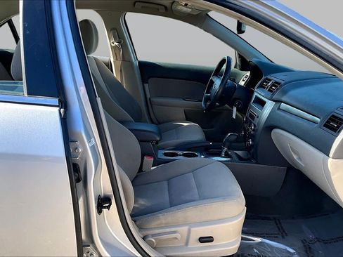 Used 2010 Ford Fusion Hybrid FWD image 8