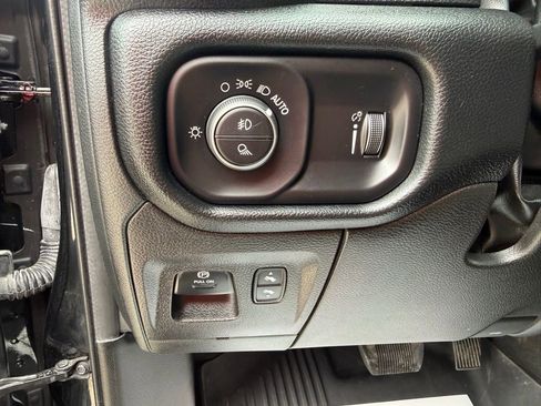 Used 2022 RAM 1500 Lone Star AWD/4WD image 16