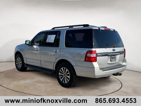 Used 2017 Ford Expedition XLT RWD image 5