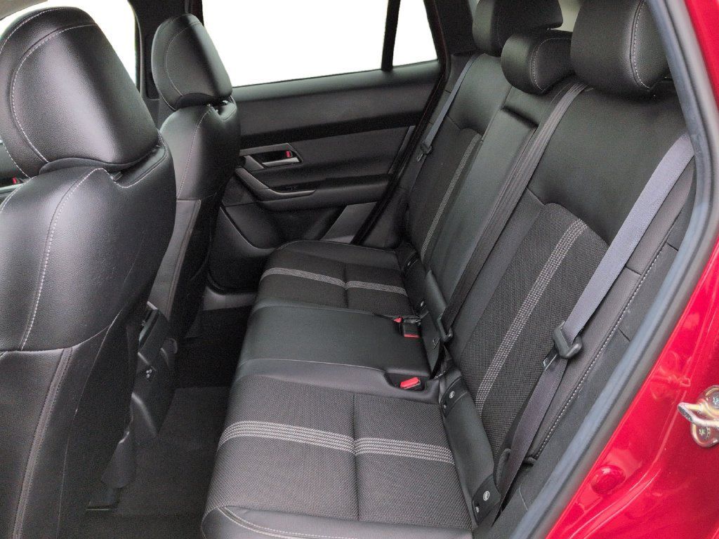 Used 2025 MAZDA CX-50 AWD 2.5 S w/ Premium Package image 26