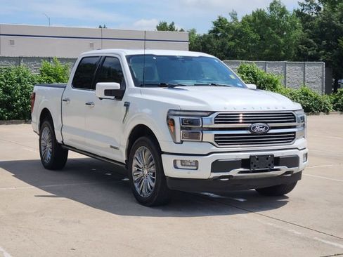 Used 2024 Ford F150 Platinum w/ Equipment Group 703A Plus AWD/4WD image 3