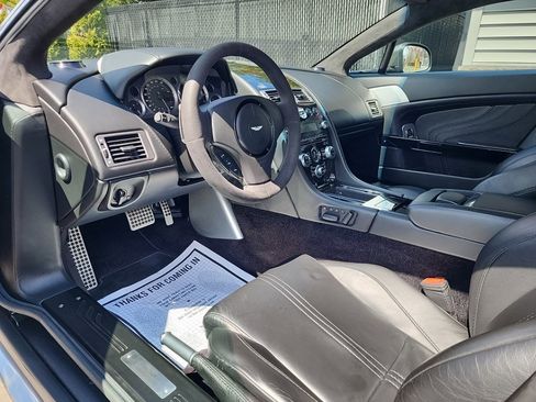 Used 2012 Aston Martin V8 Vantage S RWD image 30