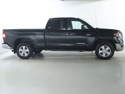 Used 2019 Toyota Tundra SR5 w/ SR5 Upgrade Package AWD/4WD image 11