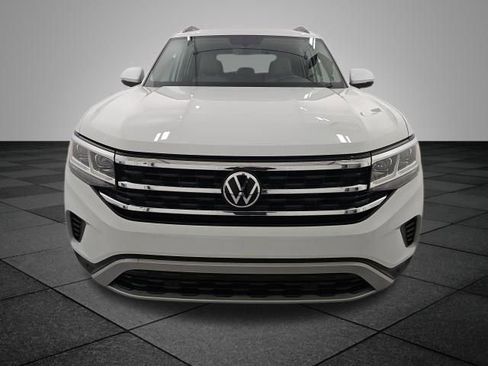Used 2023 Volkswagen Atlas SE FWD image 2