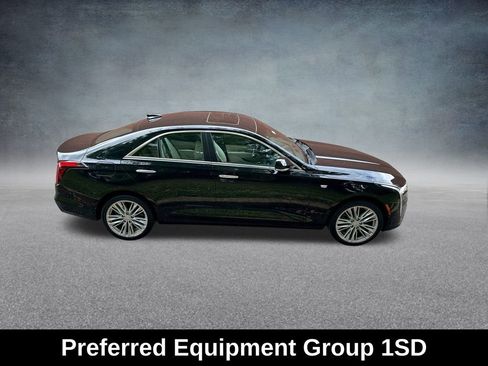 Used 2025 Cadillac CT4 Premium Luxury image 10