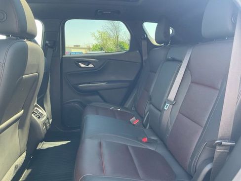 Used 2019 Chevrolet Blazer RS AWD/4WD image 8