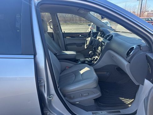 Used 2017 Buick Enclave Leather image 30