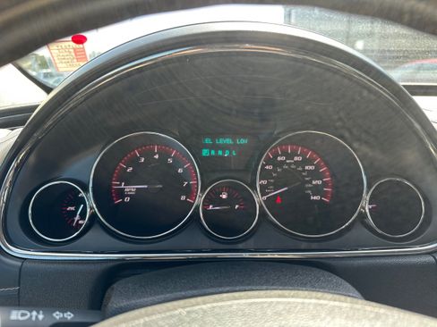 Used 2015 Buick Enclave Premium AWD/4WD image 17