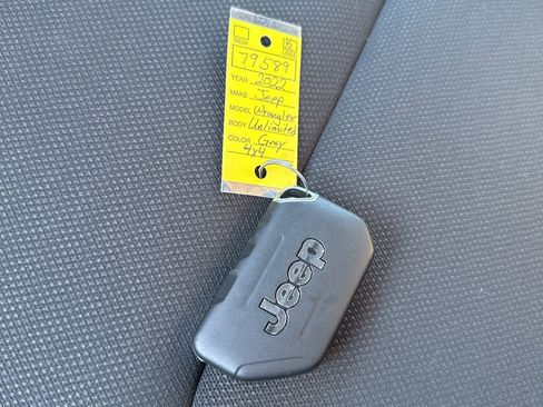 Used 2022 Jeep Wrangler Unlimited Sport image 12