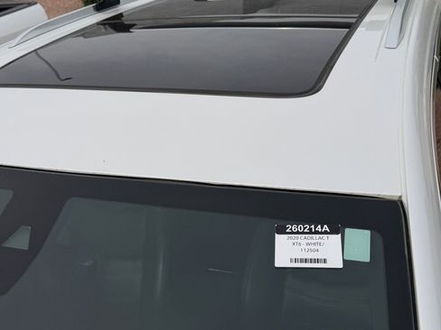 Used 2020 Cadillac XT6 Premium Luxury w/ Platinum Package image 7