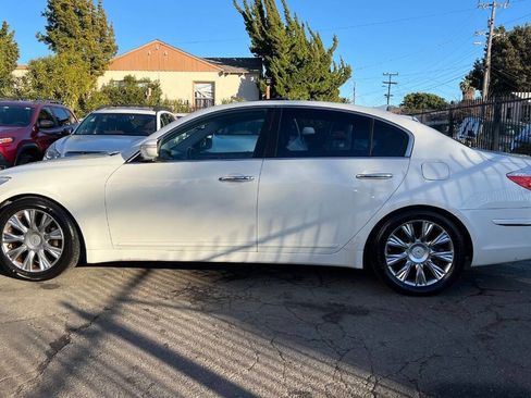 Used 2009 Hyundai Genesis 3.8 w/ Technology Pkg 4 image 8