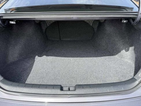 Used 2017 Honda Accord EX-L image 25