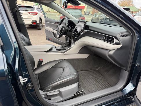 Used 2021 Toyota Camry SE image 23