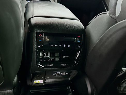 Certified 2023 Jeep Grand Cherokee L Overland w/ Luxury Tech Group IV image 36