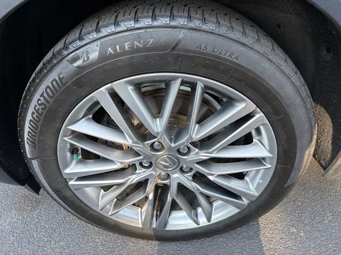 Used 2022 Acura MDX SH-AWD w/ Advance Package image 11