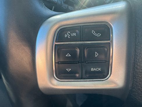 Used 2016 Dodge Journey R/T image 17