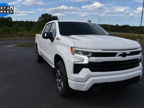 Used 2023 Chevrolet Silverado 1500 RST image 1