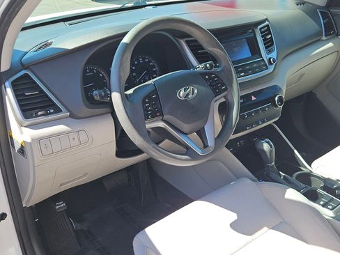 Used 2016 Hyundai Tucson SE w/ Option Group 02 FWD image 13