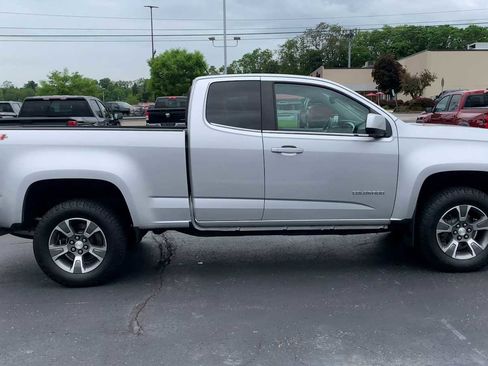 Certified 2016 Chevrolet Colorado LT w/ LT Convenience Package AWD/4WD image 9