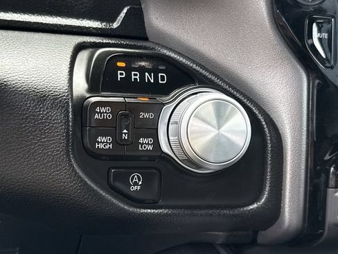 Used 2024 RAM 1500 Laramie AWD/4WD image 40
