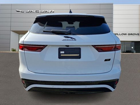 New 2026 Jaguar F-PACE R-Dynamic S AWD/4WD image 7