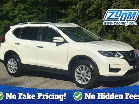Used 2020 Nissan Rogue SV AWD/4WD image 1
