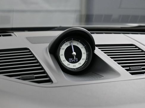 Certified 2023 Porsche 911 Carrera 4S AWD/4WD image 21