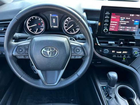 Used 2023 Toyota Camry SE w/ Convenience Package image 14