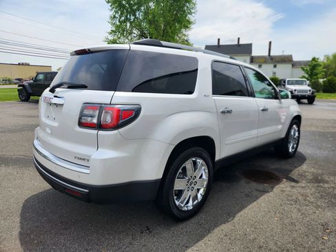 Used 2017 GMC Acadia Limited SLT AWD/4WD image 14
