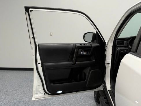 Used 2020 Toyota 4Runner TRD Pro AWD/4WD image 11