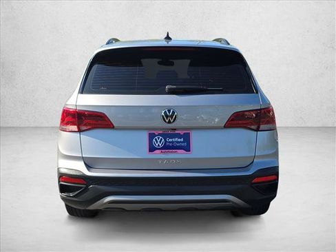 Used 2022 Volkswagen Taos S FWD image 6