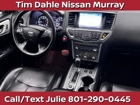 Used 2020 Nissan Pathfinder SL AWD/4WD image 12
