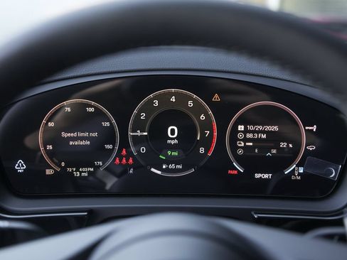 New 2026 Porsche Cayenne E-Hybrid Coupe AWD/4WD image 18