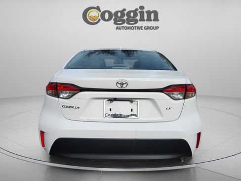 Used 2023 Toyota Corolla LE image 5