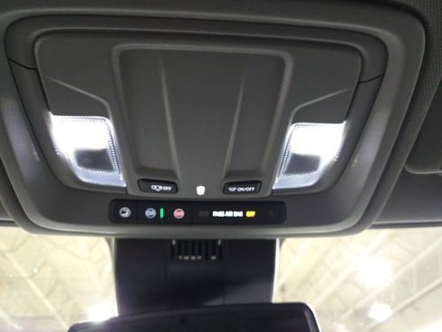 Used 2024 Chevrolet Silverado 2500 Custom w/ Custom Value Package image 26