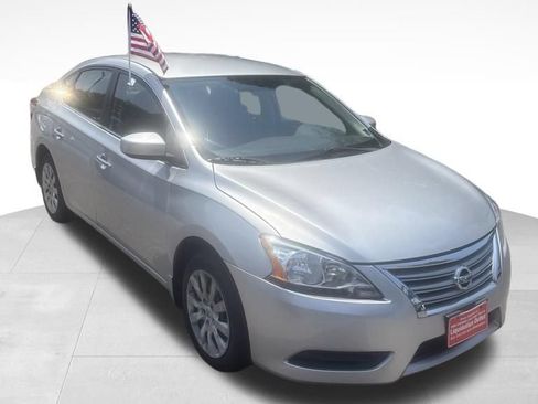 Used 2015 Nissan Sentra S FWD image 8