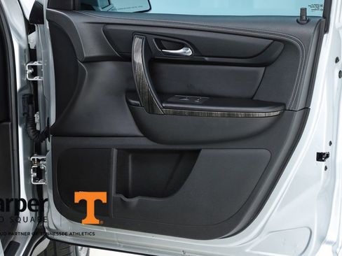 Used 2014 GMC Acadia SLT image 71