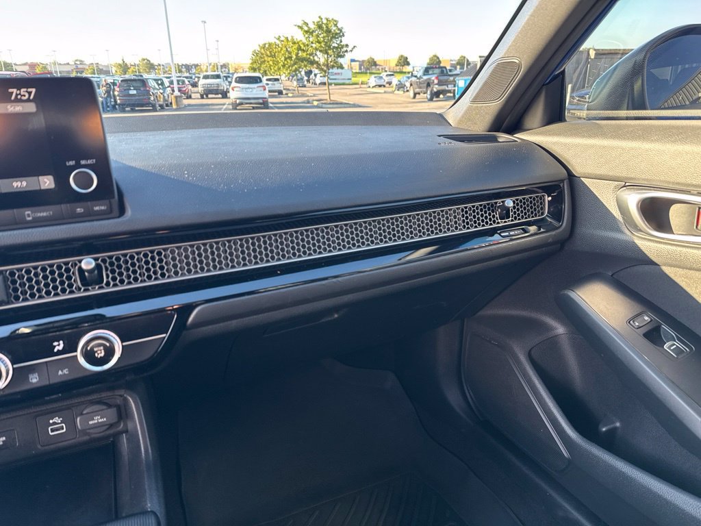 Used 2023 Honda Civic Sport image 26