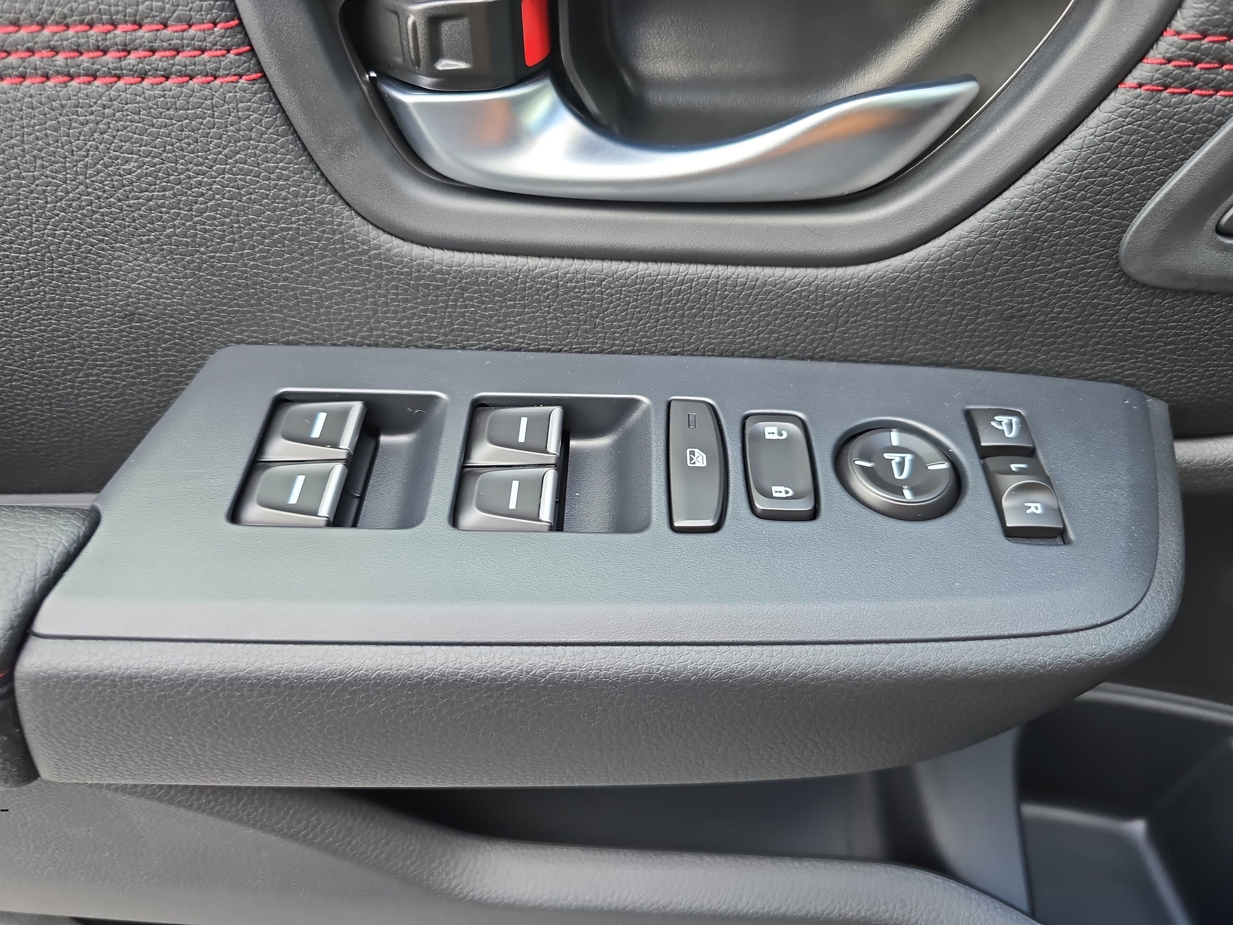 New 2026 Honda Pilot Black Edition image 30
