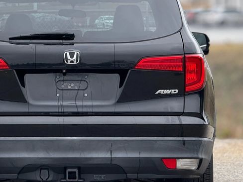 Used 2016 Honda Pilot EX image 14