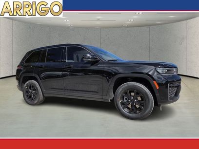 New 2026 Jeep Grand Cherokee Altitude