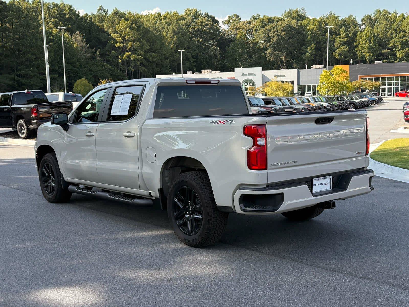 Used 2026 Chevrolet Silverado 1500 RST w/ RST Select Package AWD/4WD image 3